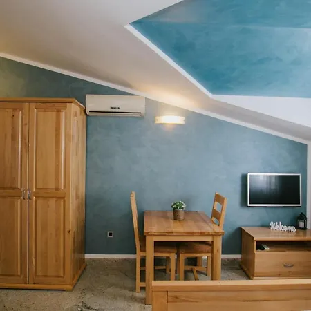 Blue Sea House * Трогір