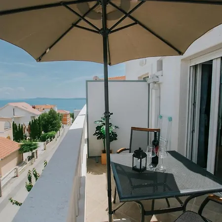 Blue Sea House Appartamento *