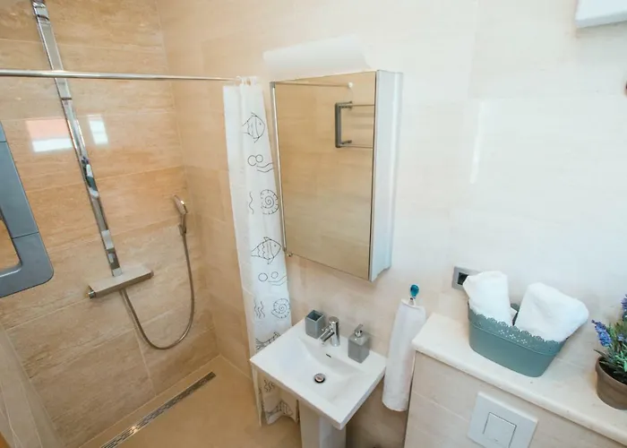 Blue Sea House Apartment